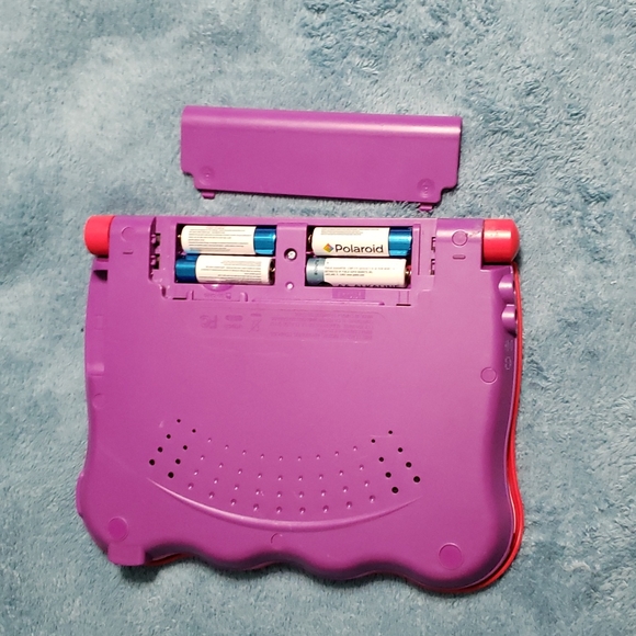 V.Reader - Picture 7 of 8